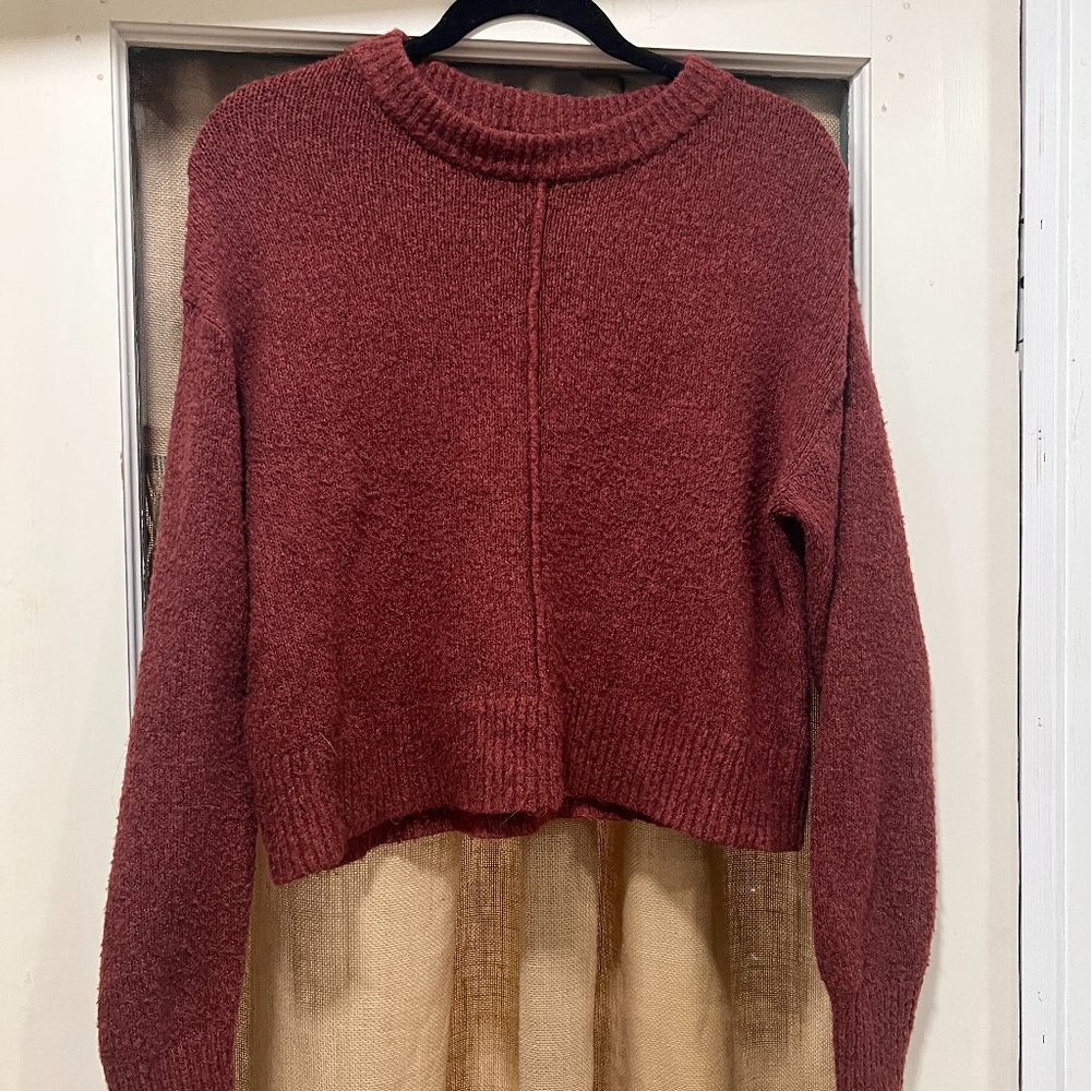 Yes Lola Women's Cropped Long Sleeves  Sweater Very Soft